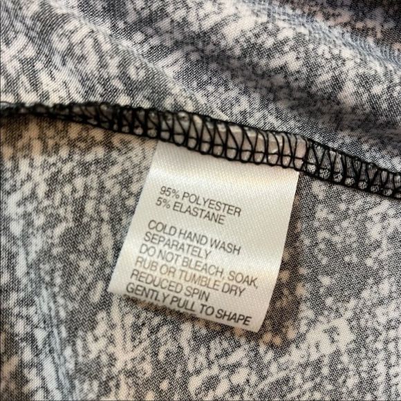 Stretchy maternity dress - Picture 8 of 8